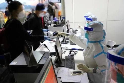 郑州市新增1例境外输入无症状感染者,系非法入境,这种行为是否合法?