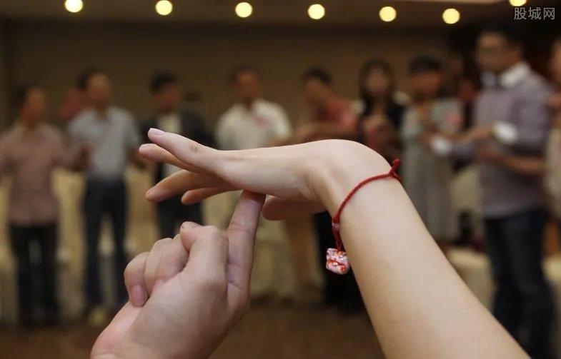 县城体制内女孩的婚恋困局 大龄剩女何去何从？