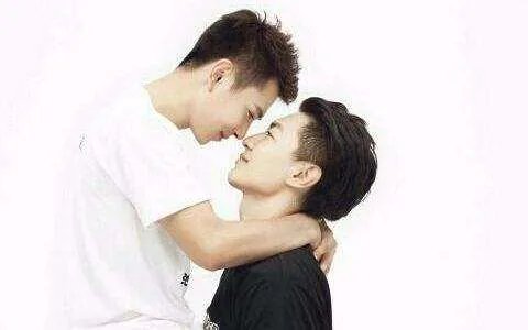 我爱你一生一世 爱的一生一世 这首歌名是什么