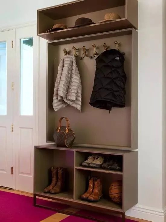 玄关柜做到顶好还是不好？