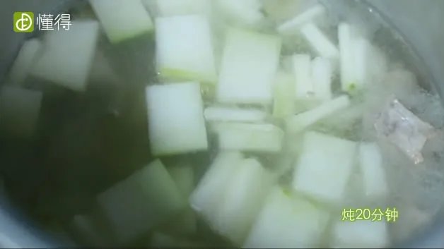 冬瓜排骨汤的做法