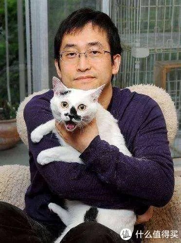 献给成年人的恐怖漫画-日本恐怖漫画大师伊藤润二代表作《漩涡》