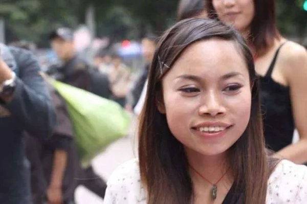 凤姐在美国现状如何