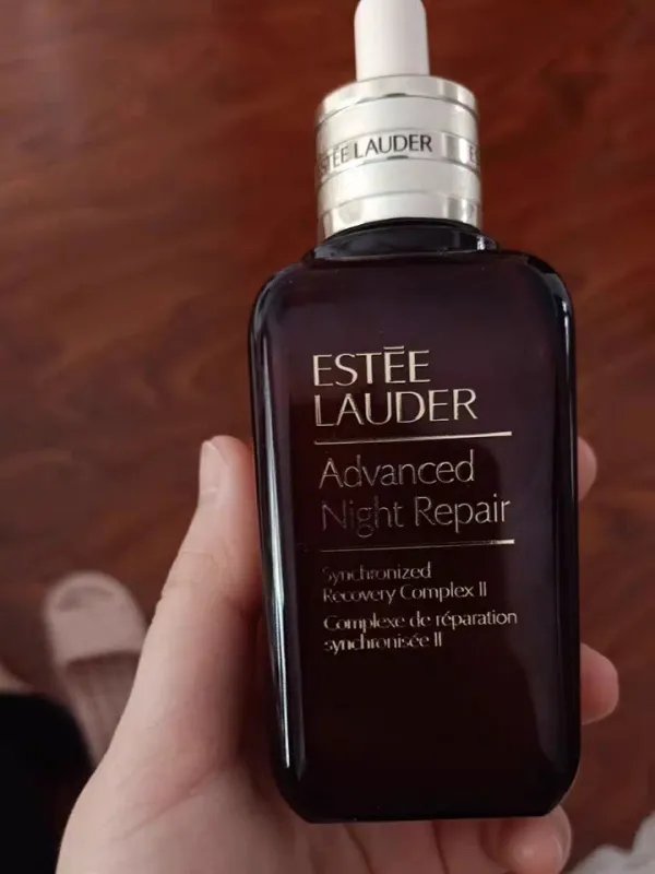 雅斯兰黛小棕瓶适合多大年龄