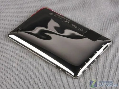 4.8吋电容触屏+Android系统 蓝魔W7评测