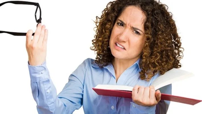 眼角有白色分泌物的原因