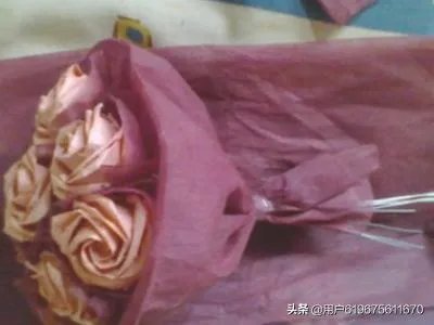 小花束包装教程图解?