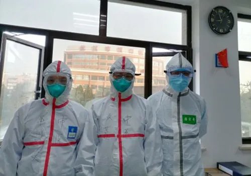 广东省中医院战疫日记：中西医结合治疗4天后，患者说：“千万别减我的中药啊！”