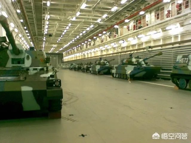 071型船坞登陆舰用途是什么？