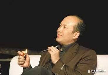 65岁郭达近照曝光，曾连登20年春晚含泪隐退，现如今怎样了？