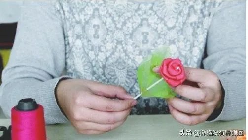 小花束包装教程图解?