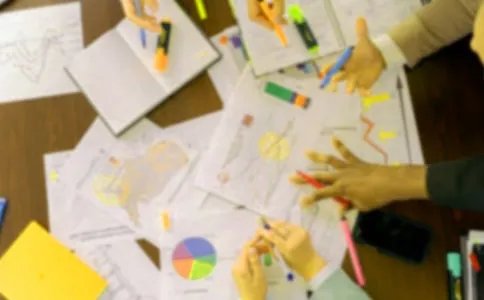 insist的用法总结