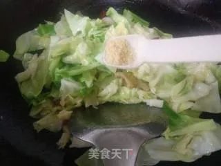 炒包菜