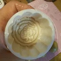 超简单的广式月饼的做法步骤图，怎么做好吃