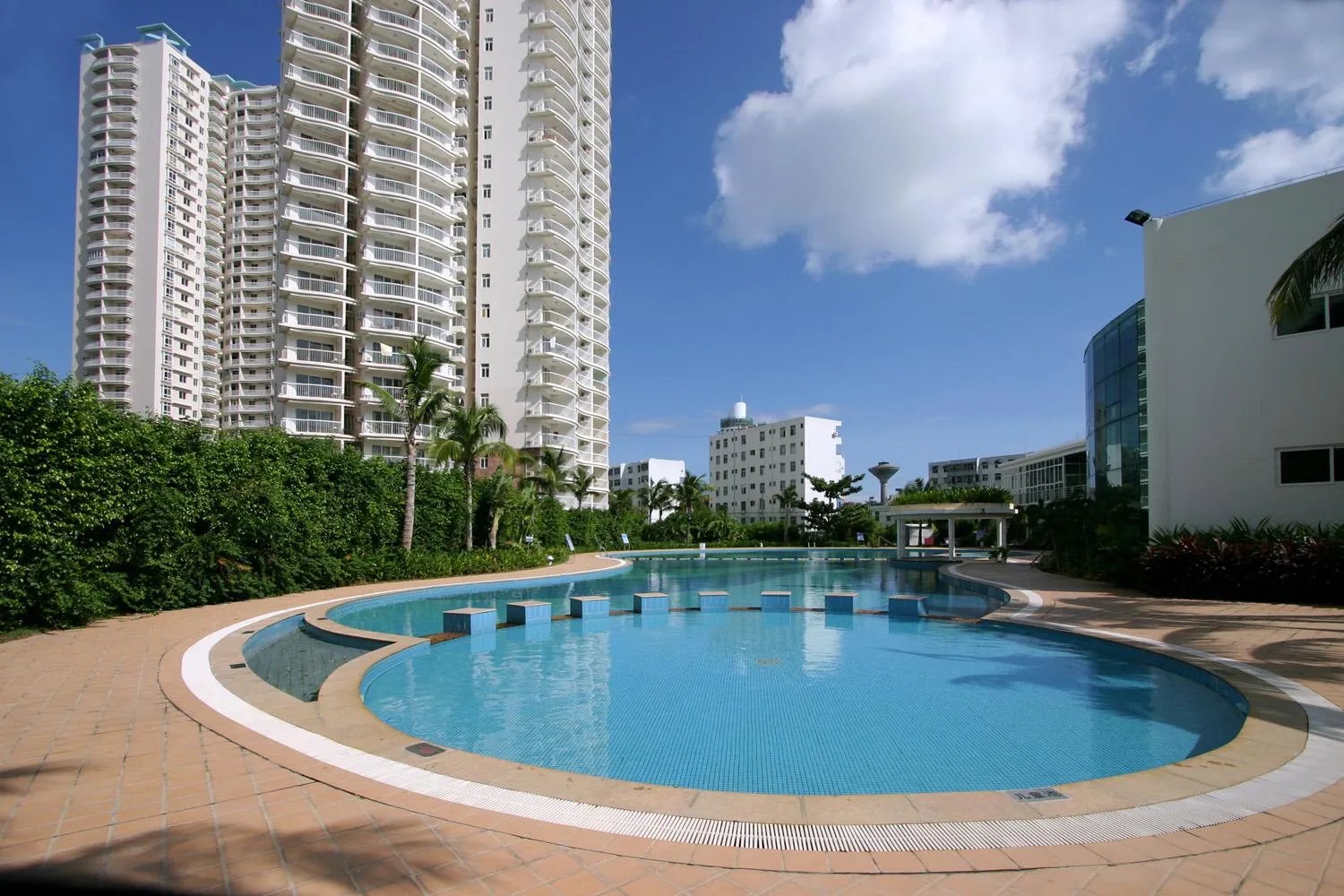 三亚公寓限购吗