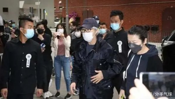 吴孟达的葬礼,为什么影响力这么大?