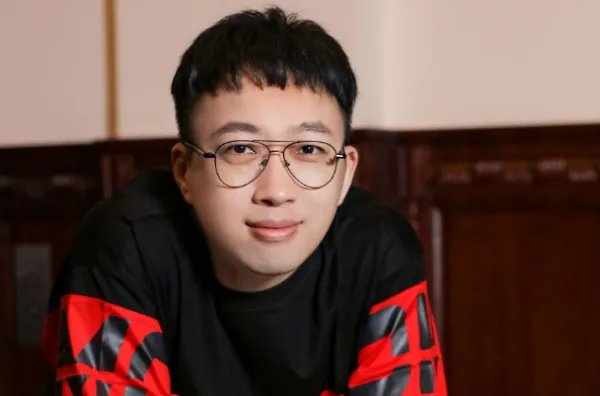 于正是谁？有什么代表作吗？