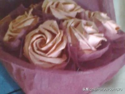 小花束包装教程图解?