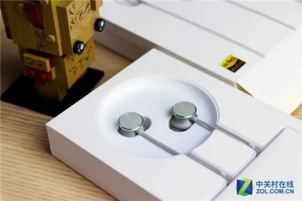 百元耳机不负小金标？O-Fresh立体声耳机评测