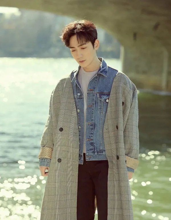 男士风衣怎么搭配好看