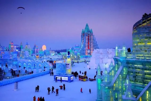 哈尔滨的冰雪大世界值得去吗？