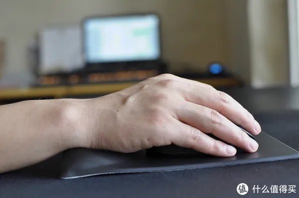 硅胶鼠标垫好用吗