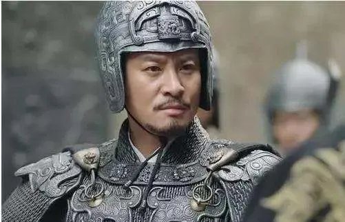 司马师和司马昭谁更厉害？