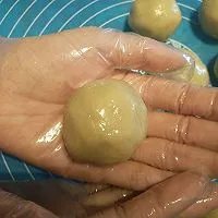 超简单的广式月饼的做法步骤图，怎么做好吃