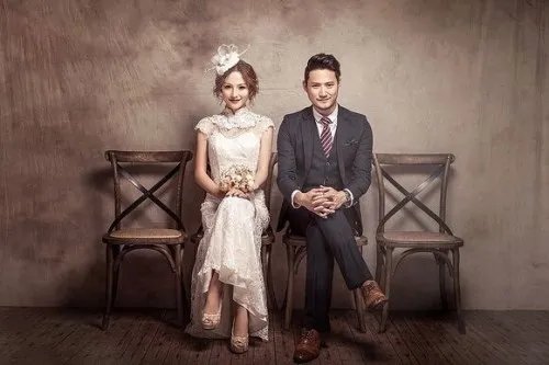 油画风格婚纱照欣赏 六种流行的婚纱照风格介绍