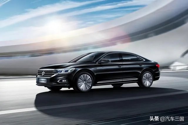 2019款的帕萨特,迈腾,和亚洲龙,该怎么选?求大家多多提些意见建议?