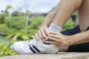 脚扭伤了怎么好的快?