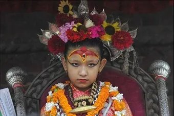 尼泊尔“活女神”的挑选过程