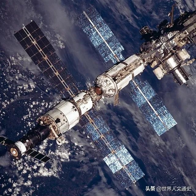 太空有人类遗体吗