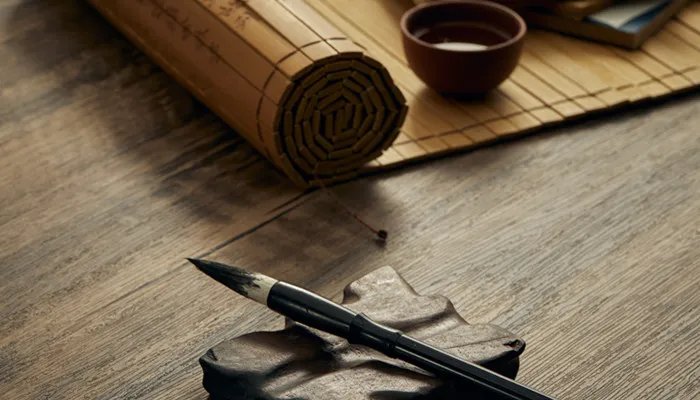 罢黜百家独尊儒术是谁提出的