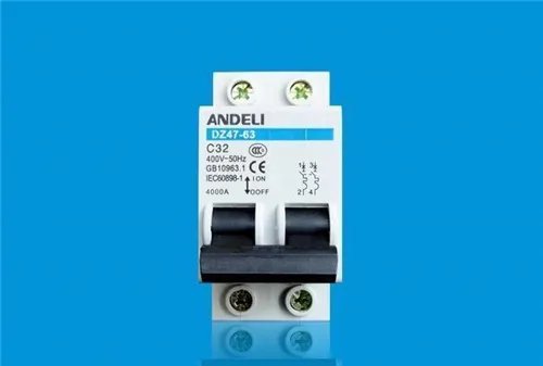 漏电保护器偶尔跳闸是怎么回事