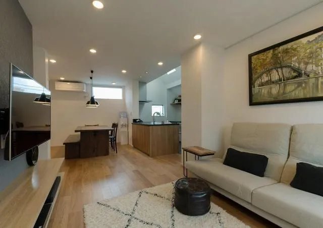 日本普通民居曝光：35㎡的3层别墅，简单却超人性！