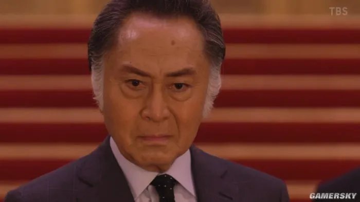 如何评价《半泽直树2》？两个字：炸裂！