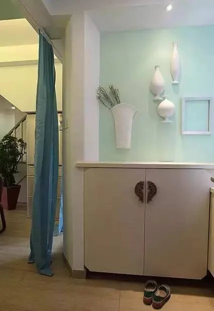 玄关柜做到顶好还是不好？