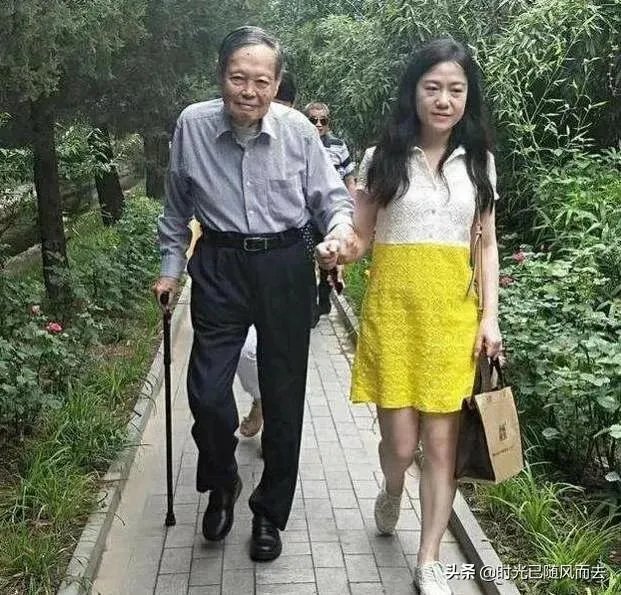 翁帆为何会嫁给杨振宁？