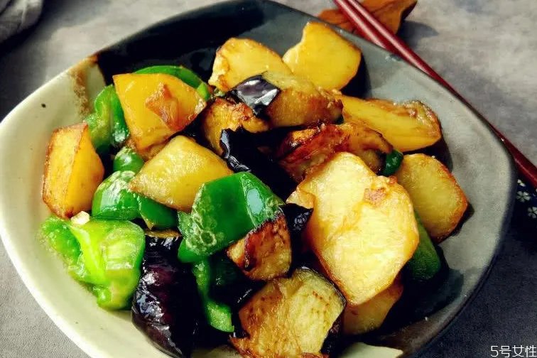 地三鲜的汁怎么调 炒地三鲜的做法窍门