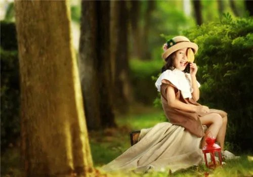 儿童艺术照摄影怎么拍好看 儿童艺术照多少钱一套