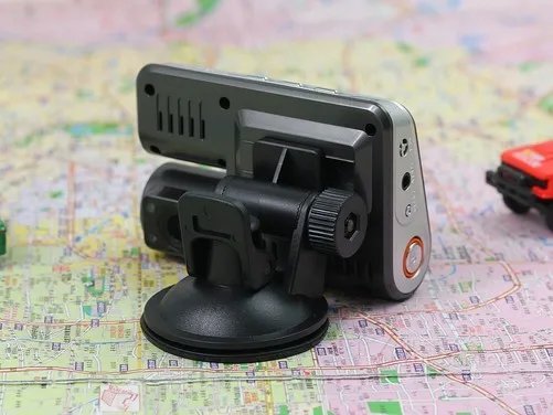 个性外观主流功能 沃能S90记录仪实测