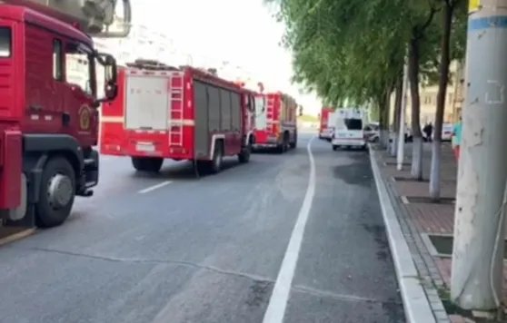 伤亡不明！哈尔滨一居民楼突发爆炸，当时的情况如何？