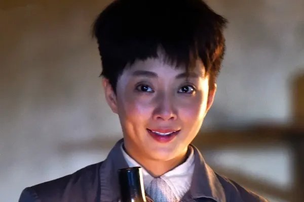 多次得奖的《鸡毛飞上天》为什么评价这么高?