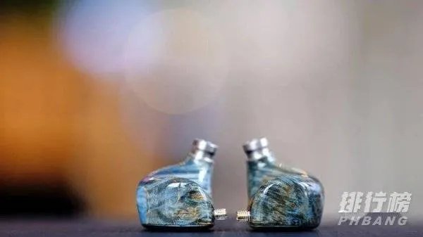 UM 3DT三动圈耳机怎么样_UM 3DT三动圈耳机评测