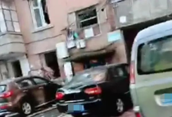 伤亡不明！哈尔滨一居民楼突发爆炸，当时的情况如何？
