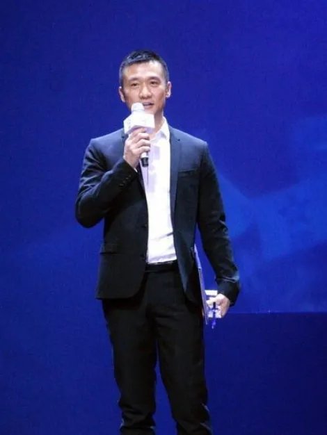 黄志忠何音为什么离婚？