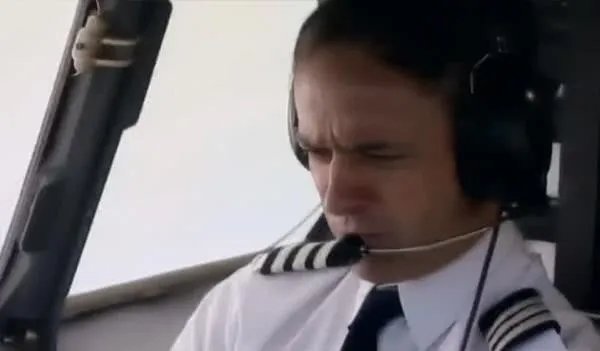 中国机长的险情曾经发生过，29年前英航遭遇了什么?