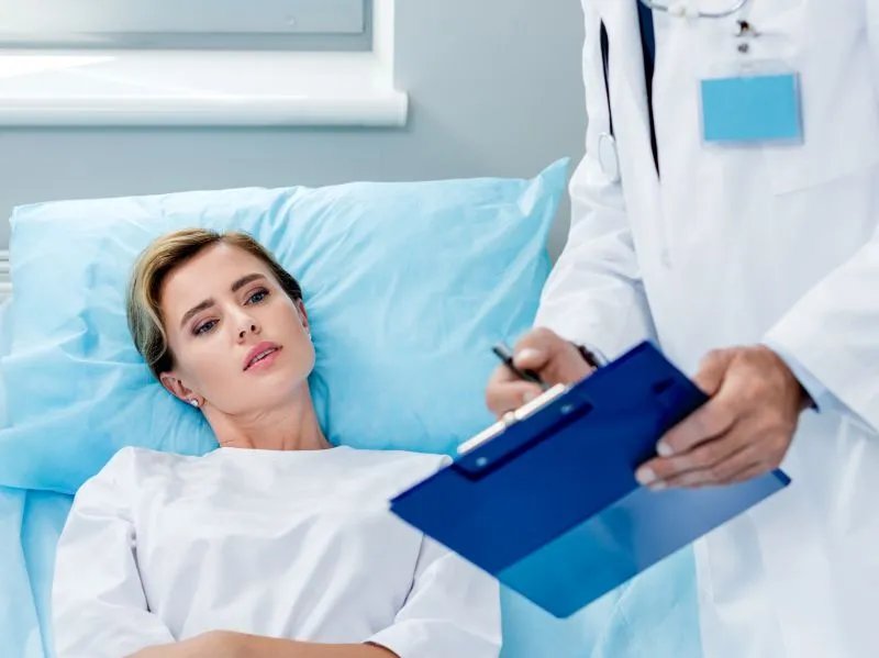 女人有喉结的原因