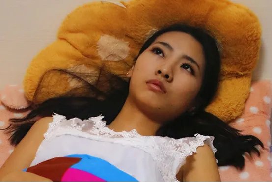 晚上睡不着觉是什么原因引起的